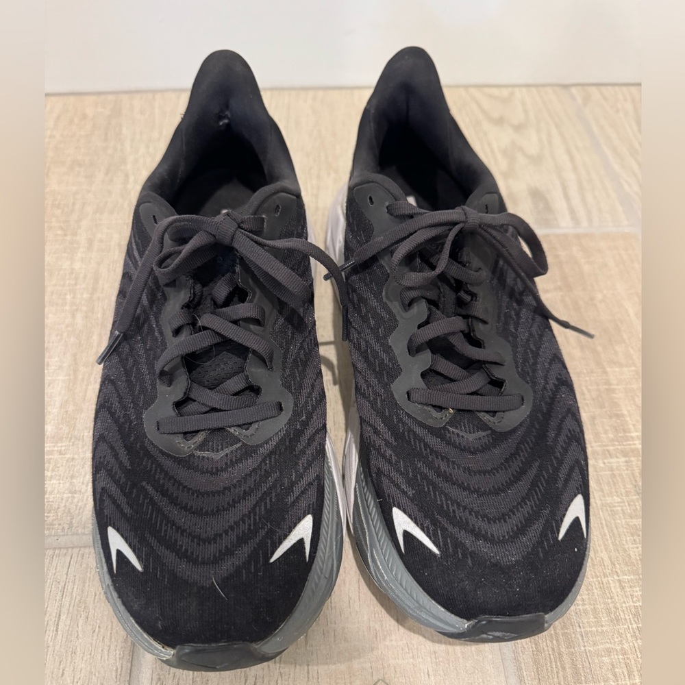 Hoka Arahi 6 Women’s Sneaker | 10B | Blk - Picture 3 of 6